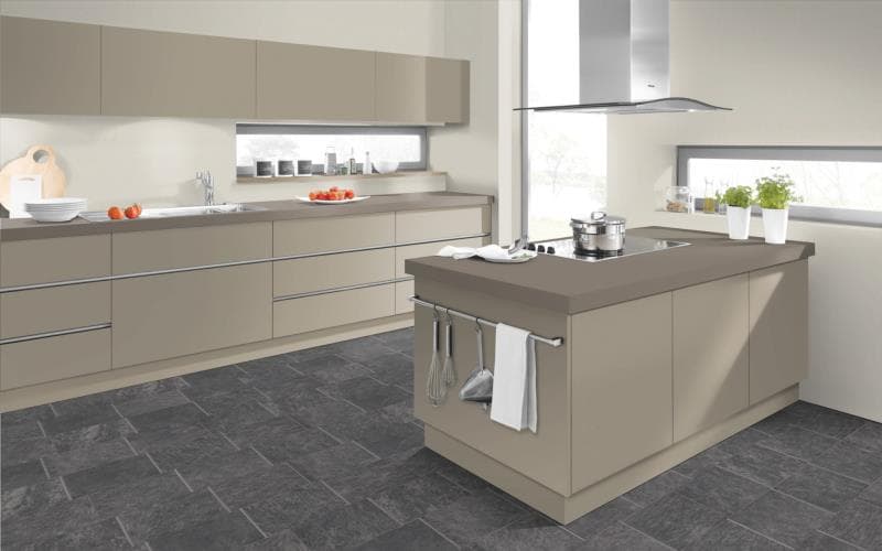 Economique Matt Dakar